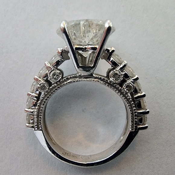 💖HP💖 5.12 TCW 3.04 Carat Center Heart Diamond White Gold 4 1/2 Engagement Ring - Picture 10 of 10